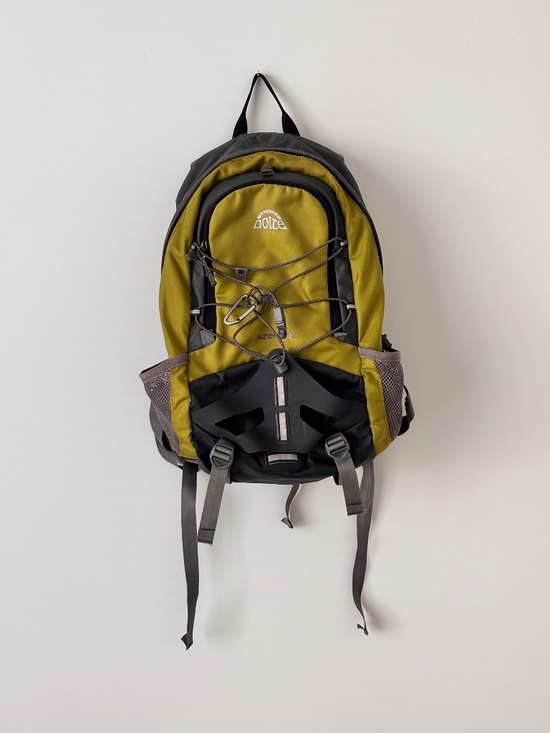 Doite Handbags - 'Doite' Azera 12L Day Pack